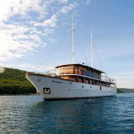 Cruise From On M/y Mali Ante 두브로브니크